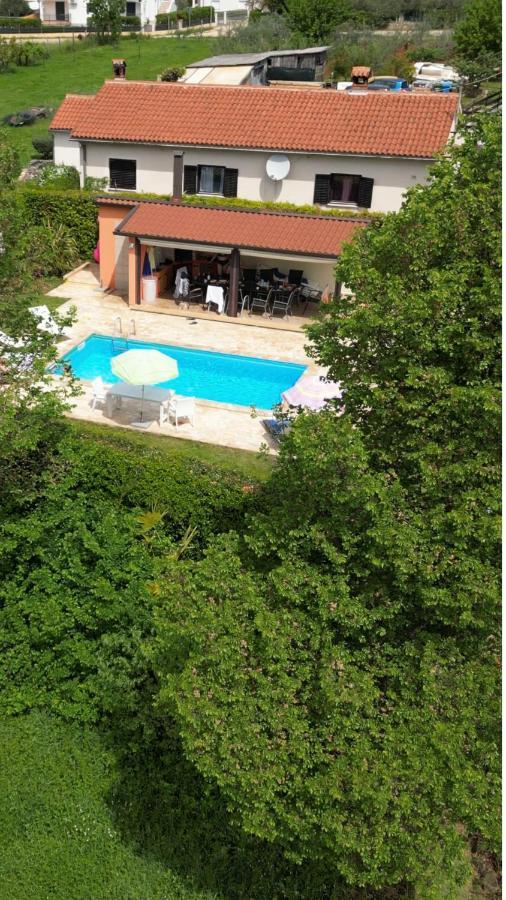 Villa Antonci-18, Pool, 3 Houses, Jacuzzi, Private Territory Antonci  Exterior foto